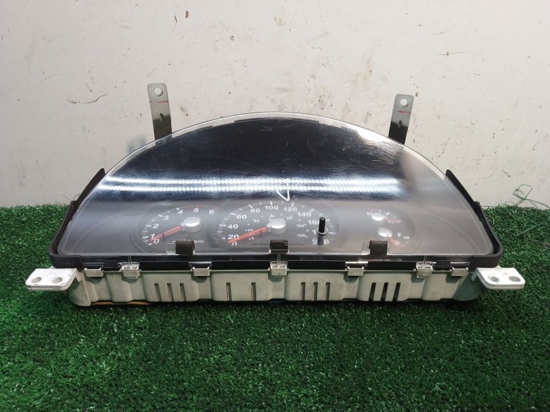 Recambio de cuadro instrumentos para kia sorento i (jc) 2.5 crdi referencia OEM IAM 940033E087 11000807320K 20051230