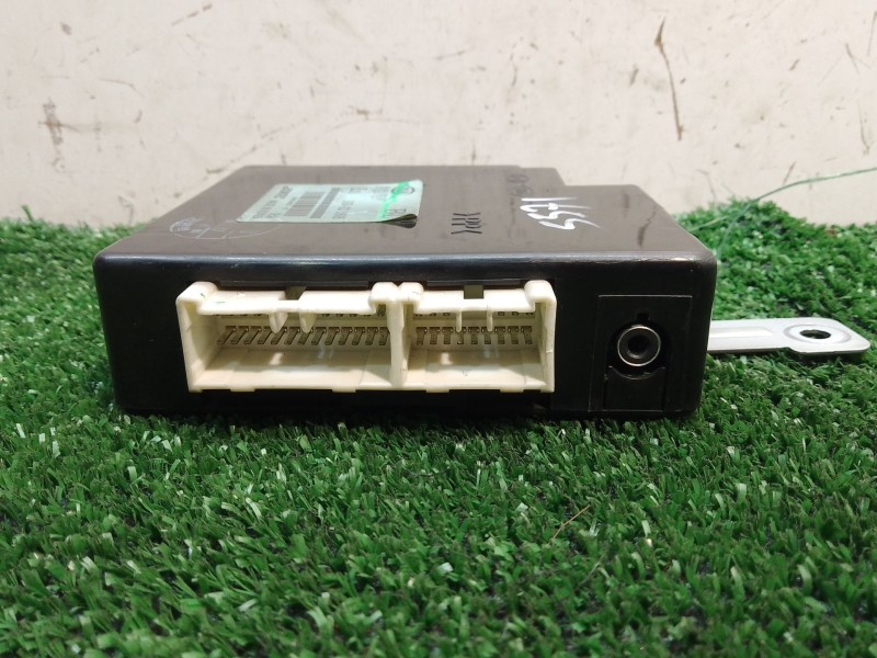 Recambio de modulo electronico para kia sorento i (jc) 2.5 crdi referencia OEM IAM 954003E310 S600200227 10R021806