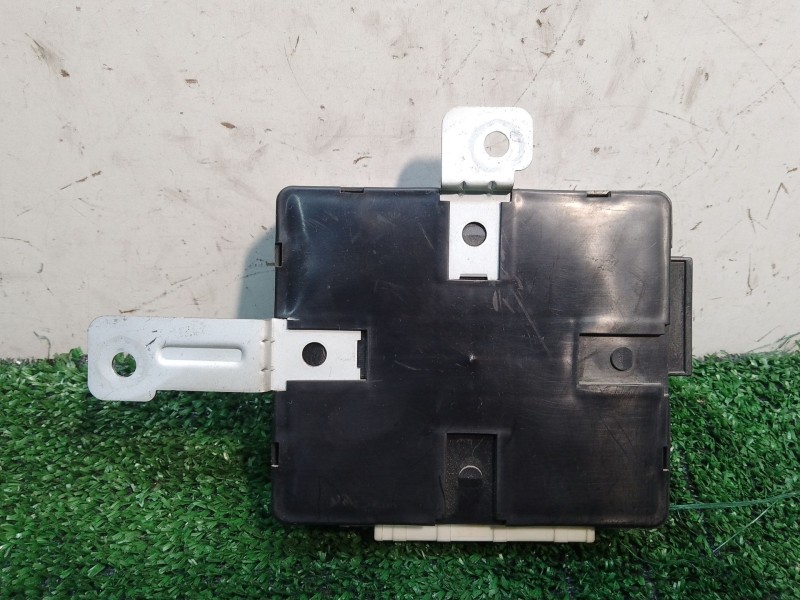 Recambio de modulo electronico para kia sorento i (jc) 2.5 crdi referencia OEM IAM 954003E310 S600200227 10R021806