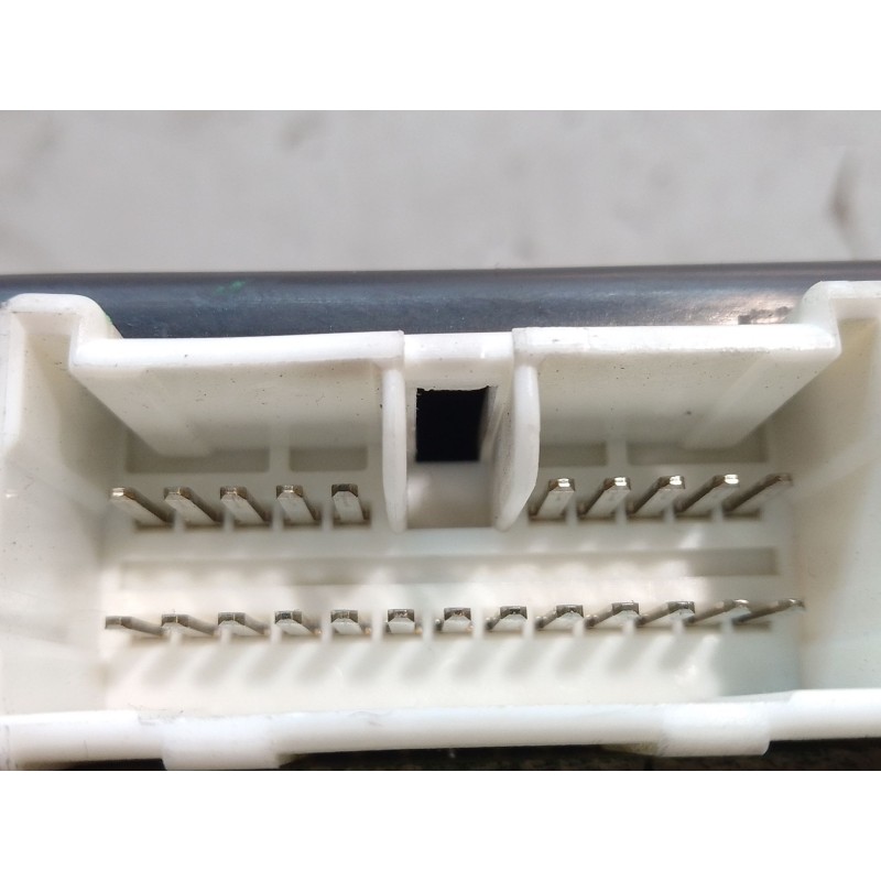 Recambio de modulo electronico para kia sorento i (jc) 2.5 crdi referencia OEM IAM 954003E310 S600200227 10R021806