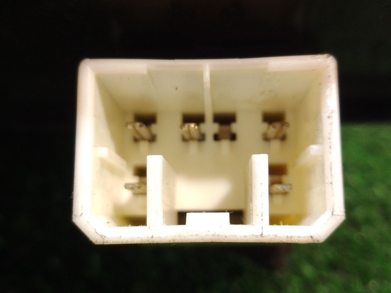 Recambio de cenicero para kia sorento i (jc) 2.5 crdi referencia OEM IAM 845703E000 845503E000 845503E000