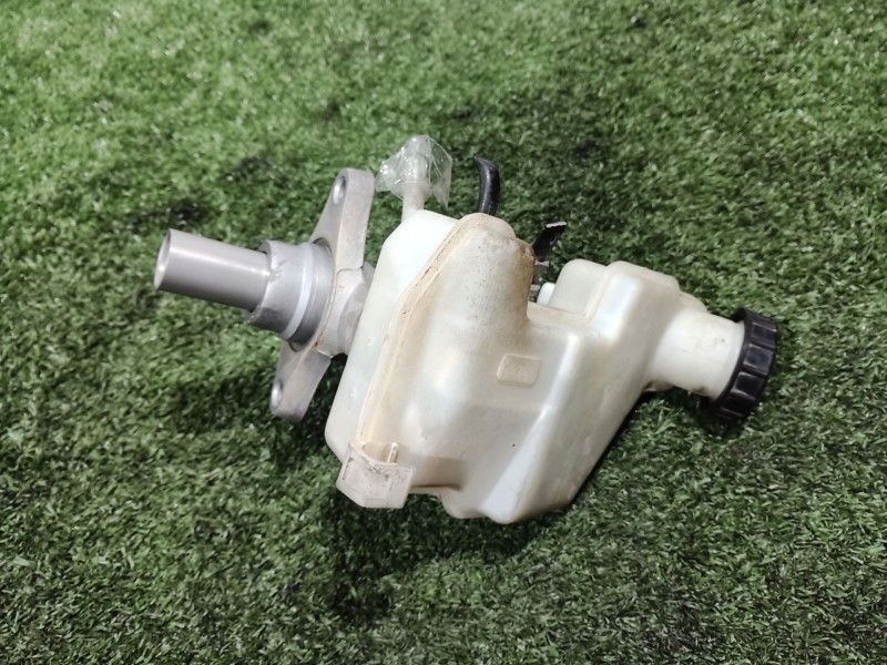 Recambio de bomba freno para ford fiesta v (jh_, jd_) st150 referencia OEM IAM 03350884931 03350884931 03350884931