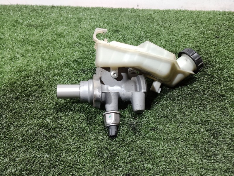 Recambio de bomba freno para ford fiesta v (jh_, jd_) st150 referencia OEM IAM 03350884931 03350884931 03350884931