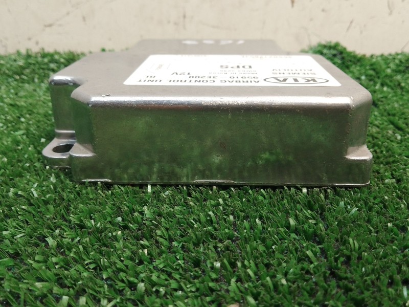 Recambio de centralita airbag para kia sorento i (jc) 2.5 crdi referencia OEM IAM 959103E200 51051213 45S0212654E