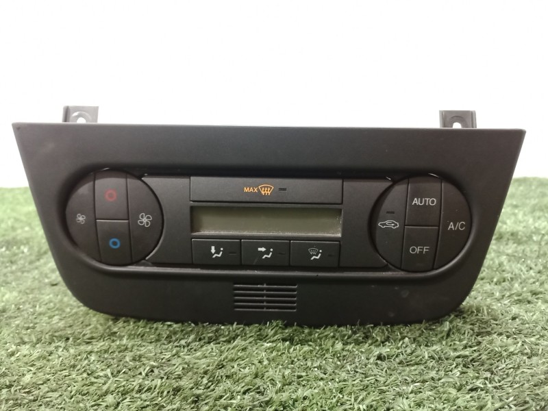 Recambio de mando climatizador para ford fiesta v (jh_, jd_) st150 referencia OEM IAM   