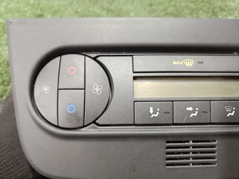 Recambio de mando climatizador para ford fiesta v (jh_, jd_) st150 referencia OEM IAM   
