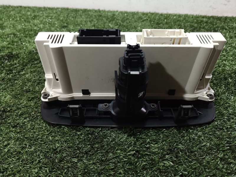 Recambio de mando climatizador para ford fiesta v (jh_, jd_) st150 referencia OEM IAM   