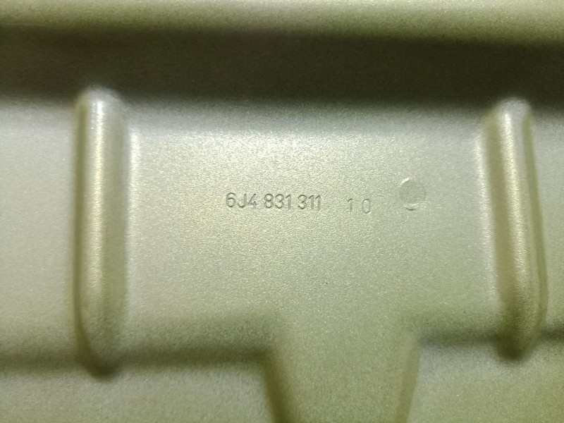 Recambio de puerta delantera izquierda para seat ibiza iv (6j5, 6p1) 1.4 referencia OEM IAM 6J4831311 6J4831311 6J4831311