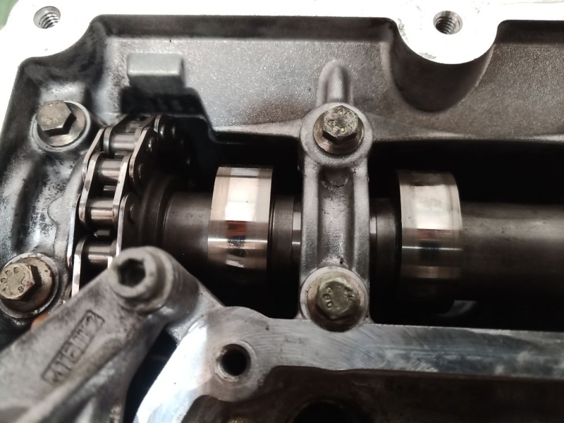 Recambio de culata para volvo s60 berlina 2.4 diesel cat referencia OEM IAM   