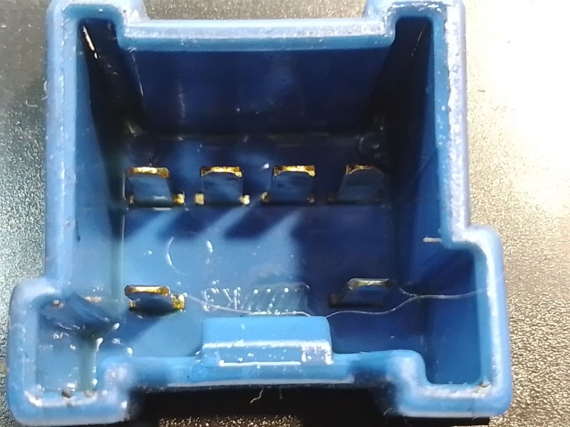 Recambio de modulo electronico para kia sorento i (jc) 2.5 crdi referencia OEM IAM 139103060 139103060 987503E000