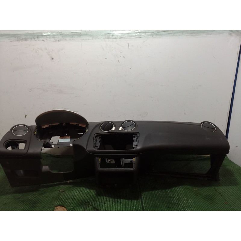 Recambio de salpicadero para seat ibiza iv (6j5, 6p1) 1.4 referencia OEM IAM   