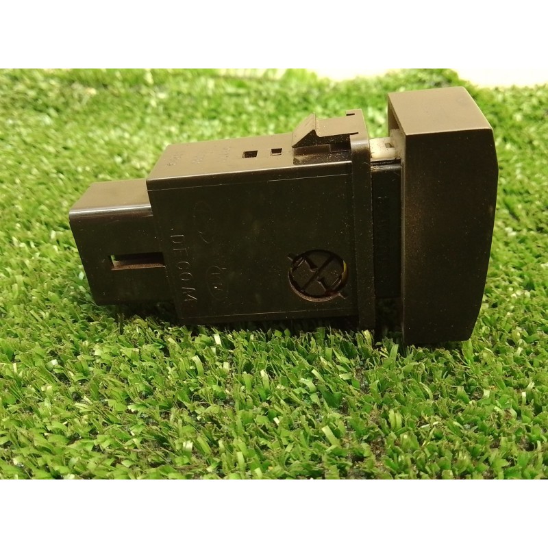 Recambio de interruptor para kia sorento i (jc) 2.5 crdi referencia OEM IAM 937103E000 864W030003 51229