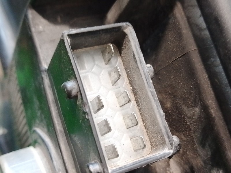 Recambio de faro derecho para opel corsa d cmon referencia OEM IAM 13186382 563964584 89313300