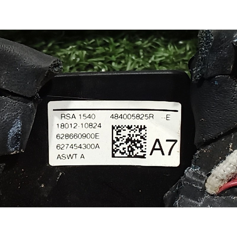 Recambio de volante para renault scénic iii (jz0/1_) 1.5 dci referencia OEM IAM   