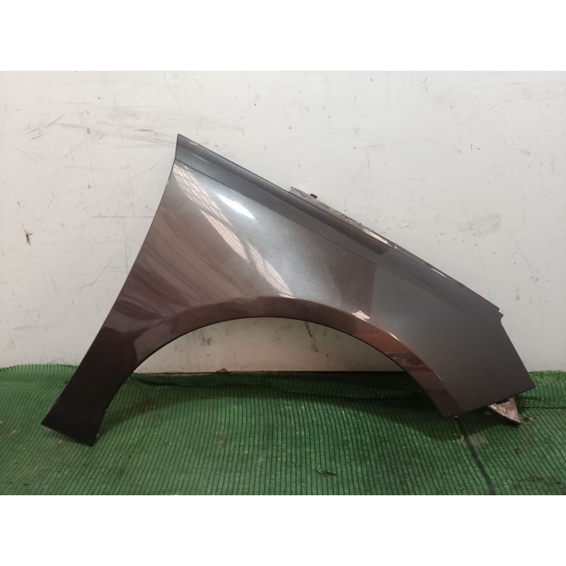 Recambio de aleta delantera derecha para peugeot 308 i (4a_, 4c_) 1.6 hdi referencia OEM IAM   