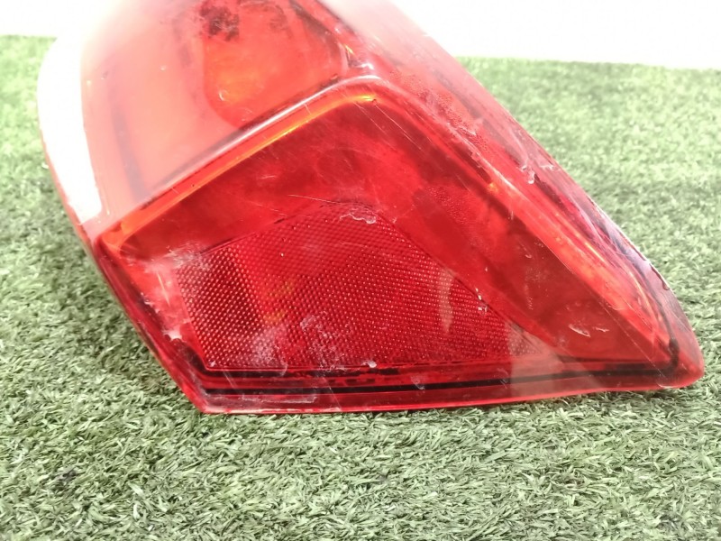 Recambio de piloto trasero derecho para seat arona (kj7, kjp) 1.0 tsi referencia OEM IAM   