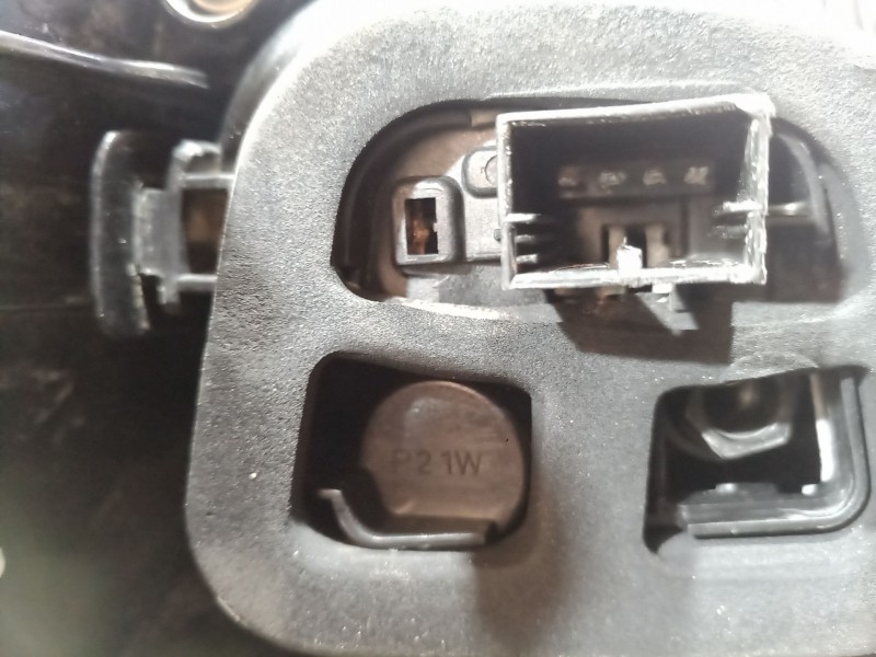 Recambio de piloto trasero derecho para seat arona (kj7, kjp) 1.0 tsi referencia OEM IAM   