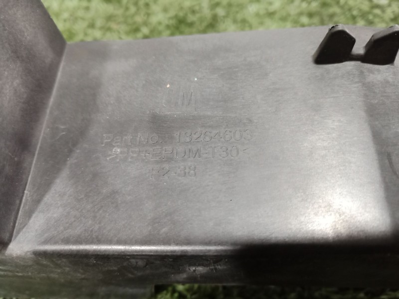 Recambio de moldura para opel astra j gtc 1.7 cdti (08) referencia OEM IAM   