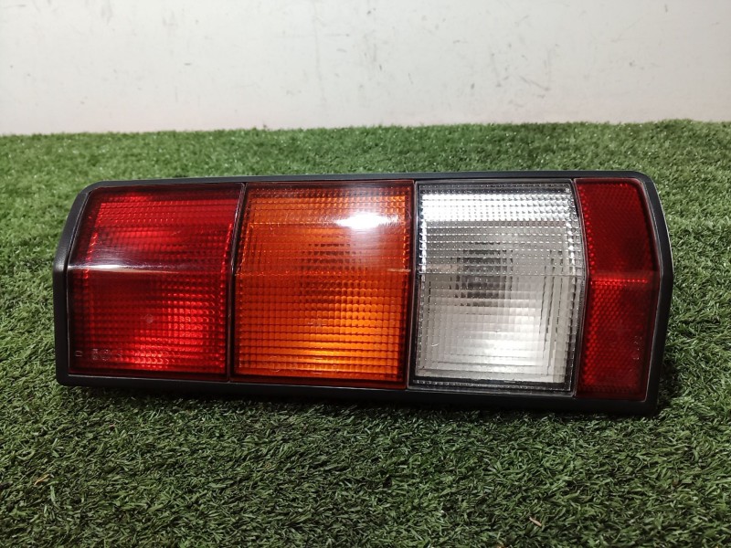 Recambio de piloto trasero derecho para renault rapid/express (f40) 1.4 referencia OEM IAM   