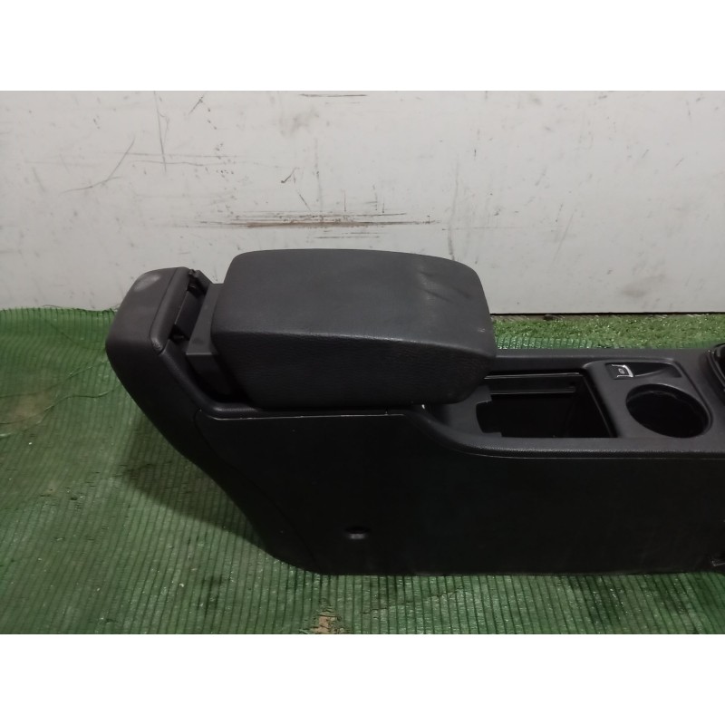 Recambio de consola central trasera para opel astra j gtc 1.7 cdti (08) referencia OEM IAM 13258342 13258342 13258342
