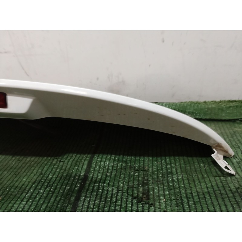 Recambio de aleron trasero para renault clio iv (bh_) 1.5 dci 75 referencia OEM IAM   