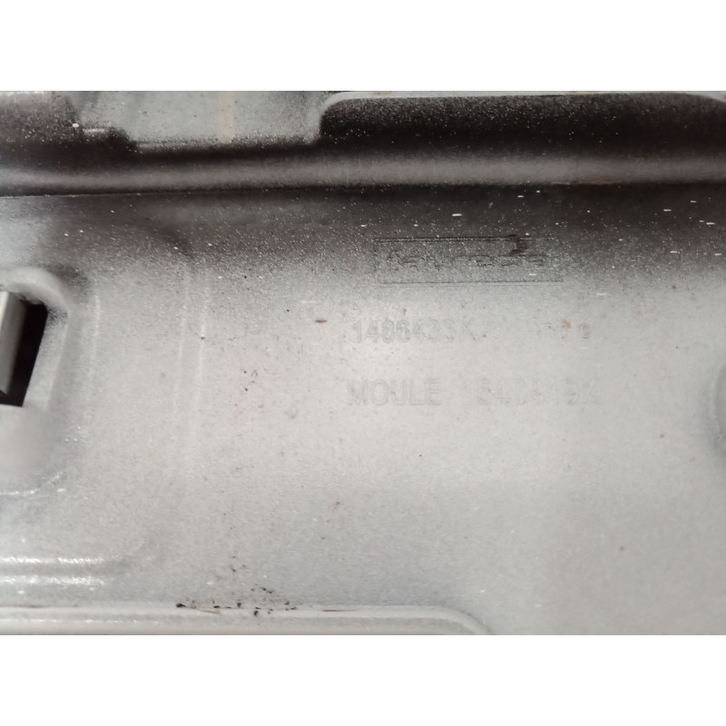 Recambio de aleron trasero para renault clio iv (bh_) 1.5 dci 75 referencia OEM IAM   