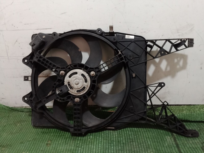 Recambio de electroventilador para opel corsa d cmon referencia OEM IAM 55703930 55703930 55703930