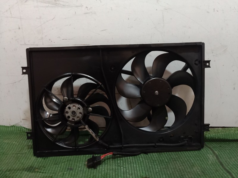 Recambio de electroventilador para volkswagen golf iv (1j1) 1.6 16v referencia OEM IAM   