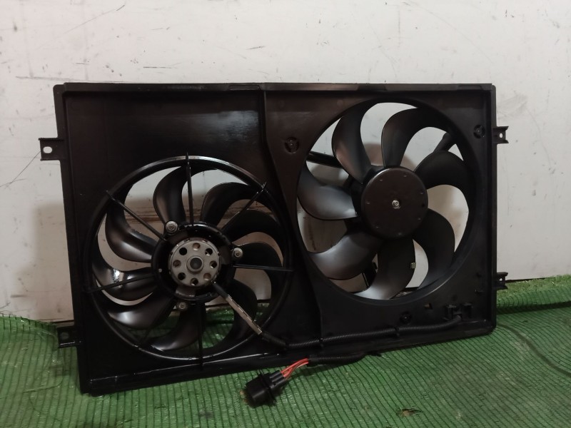 Recambio de electroventilador para volkswagen golf iv (1j1) 1.6 16v referencia OEM IAM   