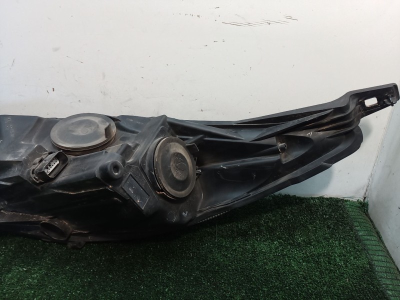 Recambio de faro delantero para ford fiesta vi (cb1, ccn) 1.25 referencia OEM IAM   