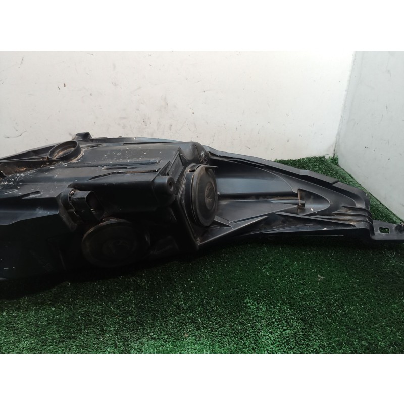 Recambio de faro izquierdo para ford fiesta vi (cb1, ccn) 1.25 referencia OEM IAM   
