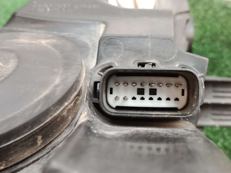 Recambio de faro izquierdo para ford fiesta vi (cb1, ccn) 1.25 referencia OEM IAM   