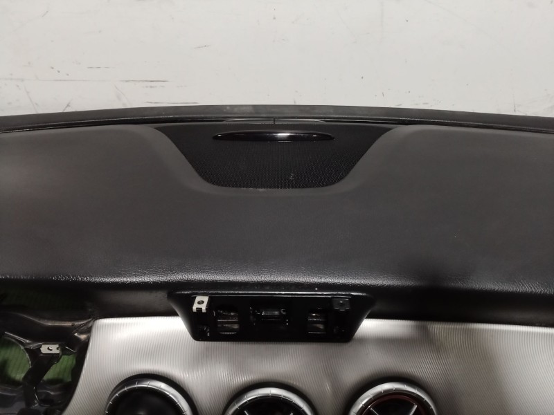 Recambio de salpicadero para mercedes-benz cla coupé (c117) cla 180 (117.342) referencia OEM IAM   