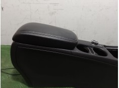 Recambio de consola central trasera para mercedes-benz cla coupé (c117) cla 180 (117.342) referencia OEM IAM    2