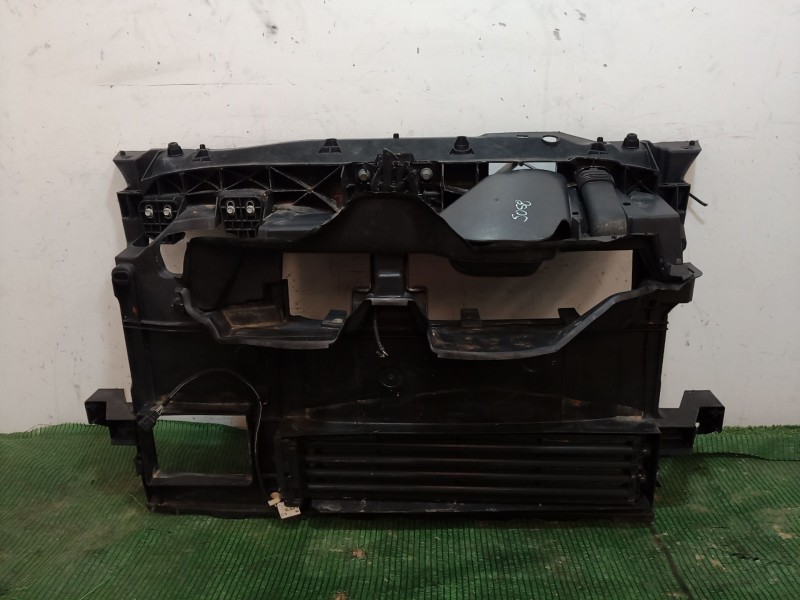 Recambio de panel frontal para renault scenic (ja..) 1.9 dci century referencia OEM IAM 625000833R 625000833R 625000833R