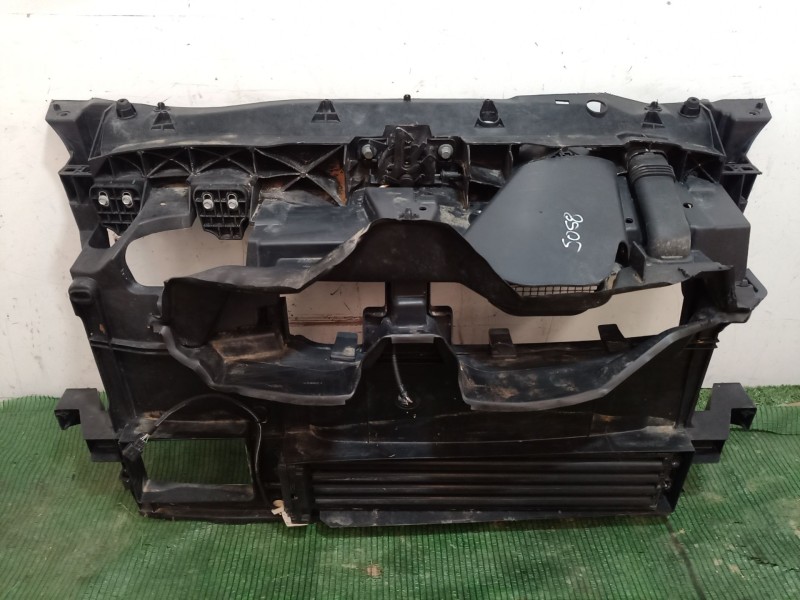 Recambio de panel frontal para renault scenic (ja..) 1.9 dci century referencia OEM IAM 625000833R 625000833R 625000833R