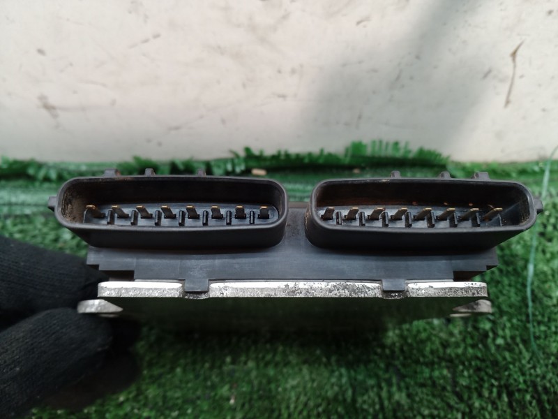 Recambio de modulo electronico para mazda 6 hatchback (gg) 2.0 di (gg14) referencia OEM IAM RF5C18701A RF5C18701A 1310001241