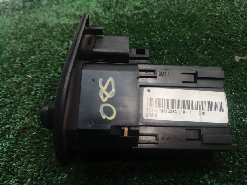 Recambio de mando luces para seat ibiza iv (6j5, 6p1) 1.4 referencia OEM IAM 6J1941531A 6J1941531A 6J1941531A