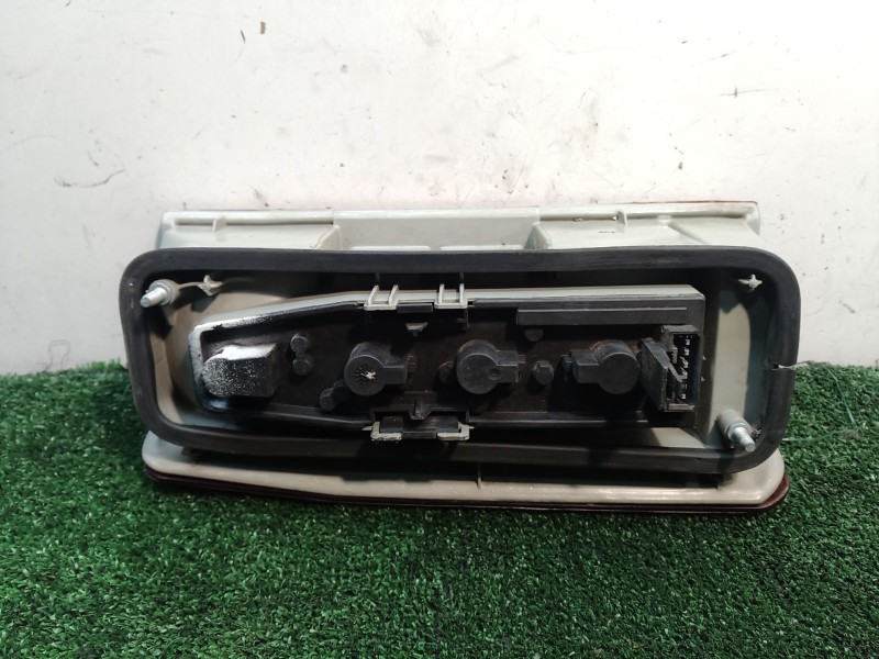 Recambio de piloto trasero derecho para peugeot expert furgoneta (222) 2.0 hdi referencia OEM IAM E32540 E32540 E32540