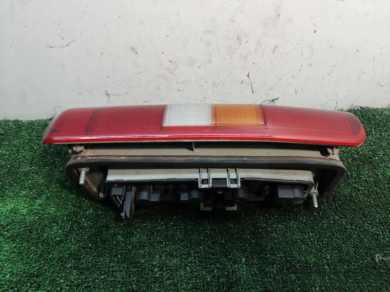 Recambio de piloto trasero derecho para peugeot expert furgoneta (222) 2.0 hdi referencia OEM IAM E32540 E32540 E32540