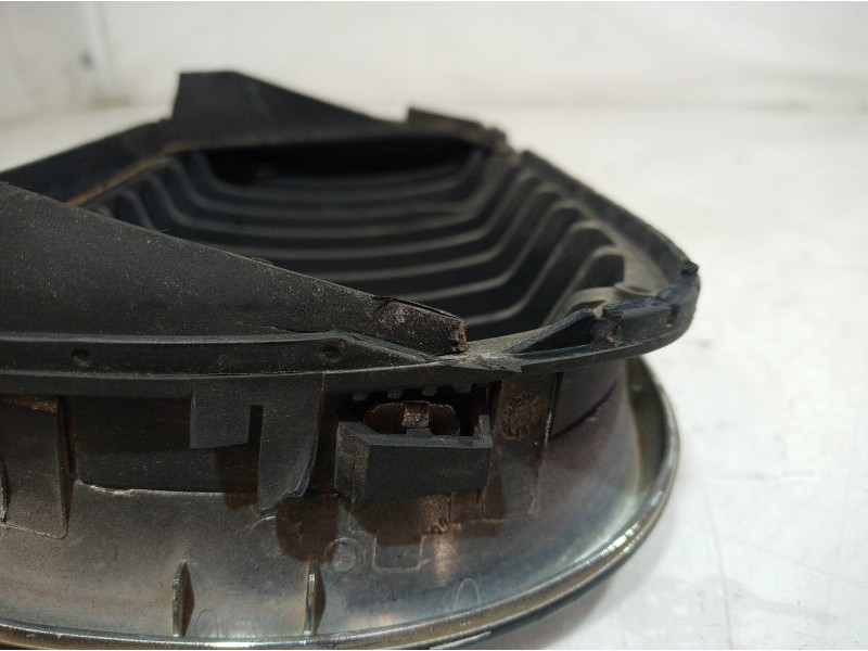 Recambio de rejilla paragolpes izquierda para bmw serie 3 touring (e46) 330xi referencia OEM IAM 511370305490 511370305490 51137