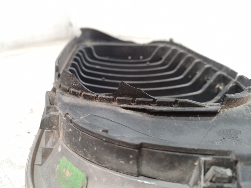 Recambio de rejilla paragolpes derecha para bmw serie 3 touring (e46) 330xi referencia OEM IAM 511370305500 511370305500 5113703