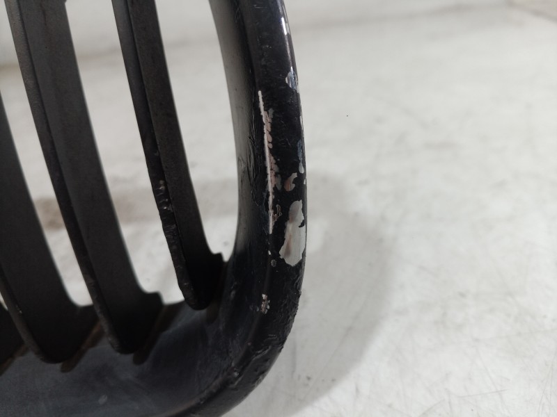 Recambio de rejilla paragolpes derecha para bmw serie 3 touring (e46) 330xi referencia OEM IAM 511370305500 511370305500 5113703