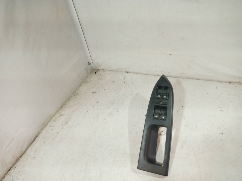 Recambio de mando elevalunas delantero izquierdo para volkswagen touran (1t1) conceptline referencia OEM IAM 1T1867371 1T1867371