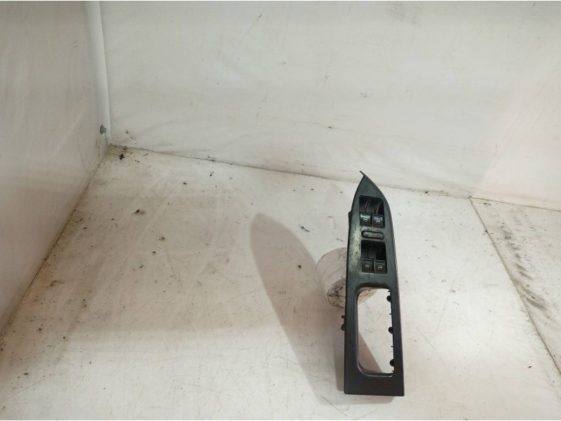 Recambio de mando elevalunas delantero izquierdo para volkswagen touran (1t1) conceptline referencia OEM IAM 1T1867371 1T1867371