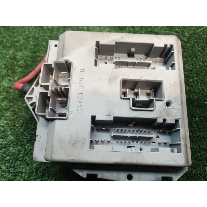Recambio de caja reles / fusibles para fiat punto (188_) 1.3 jtd 16v referencia OEM IAM   