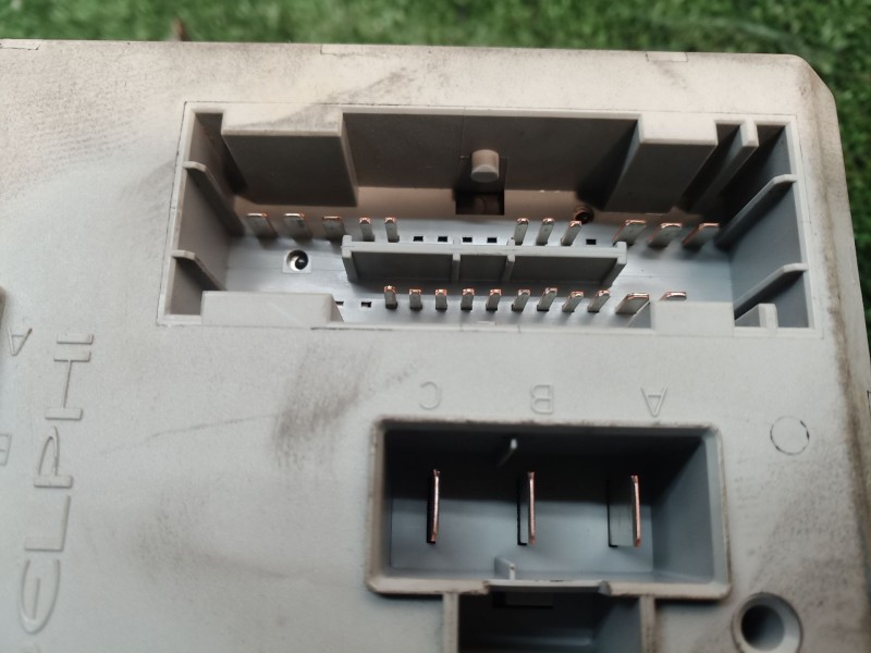 Recambio de caja reles / fusibles para fiat punto (188_) 1.3 jtd 16v referencia OEM IAM   