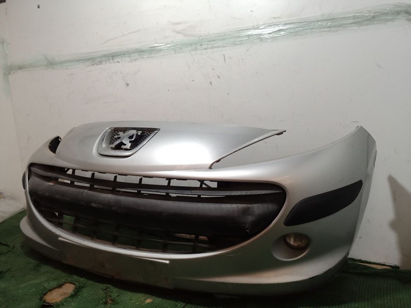 Recambio de paragolpes delantero para peugeot 207 1.6 16v referencia OEM IAM   