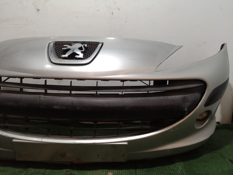 Recambio de paragolpes delantero para peugeot 207 1.6 16v referencia OEM IAM   