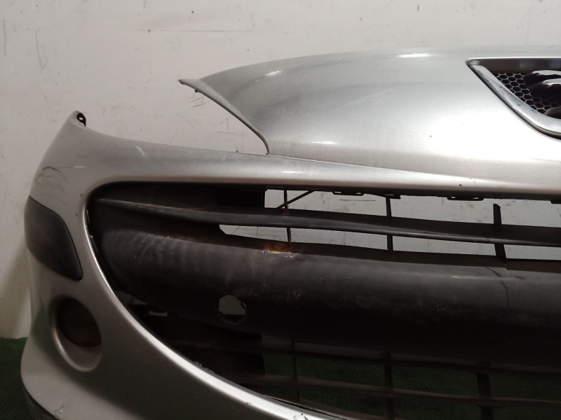 Recambio de paragolpes delantero para peugeot 207 1.6 16v referencia OEM IAM   